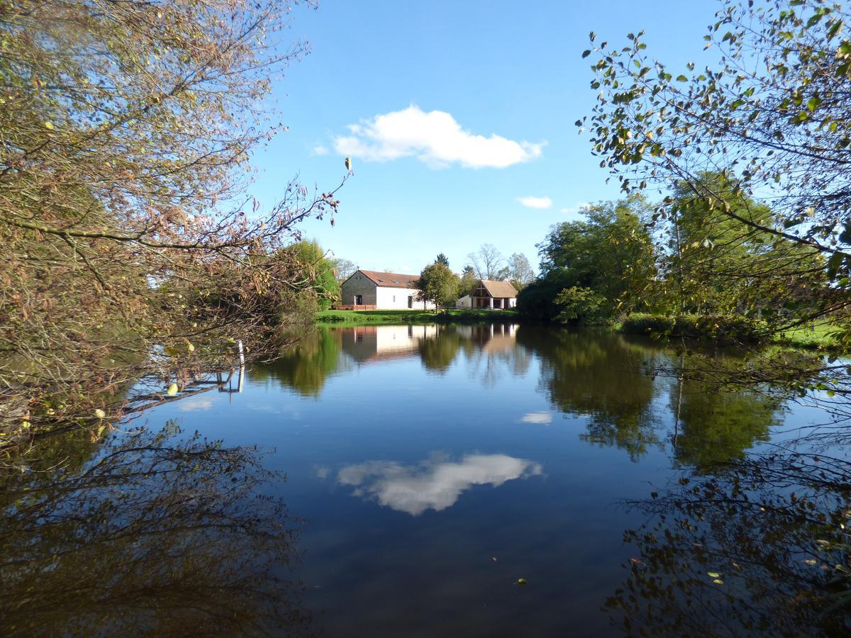 La Ferme Du Chateau Bed and Breakfast Tresnay Εξωτερικό φωτογραφία