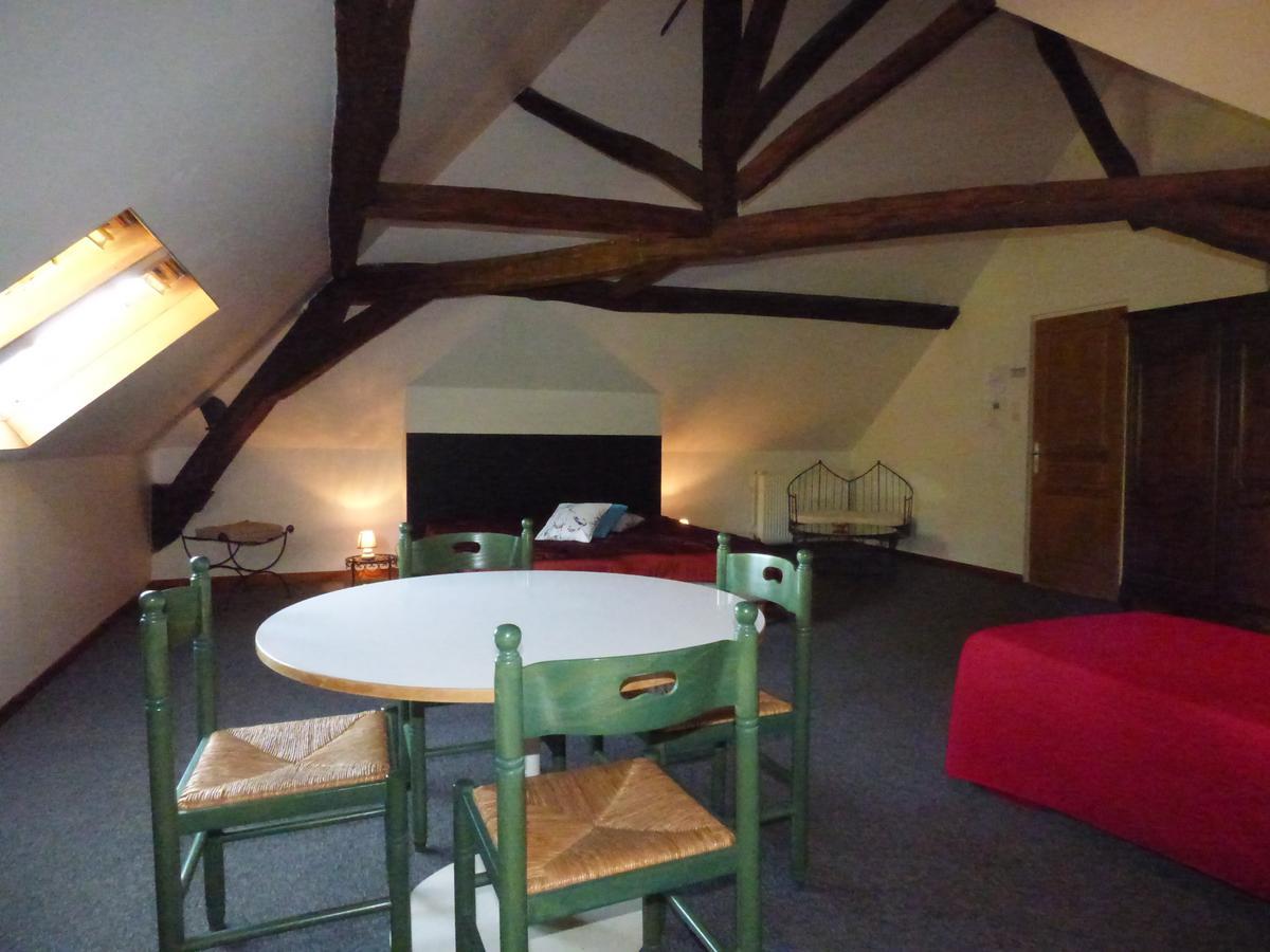 La Ferme Du Chateau Bed and Breakfast Tresnay Εξωτερικό φωτογραφία